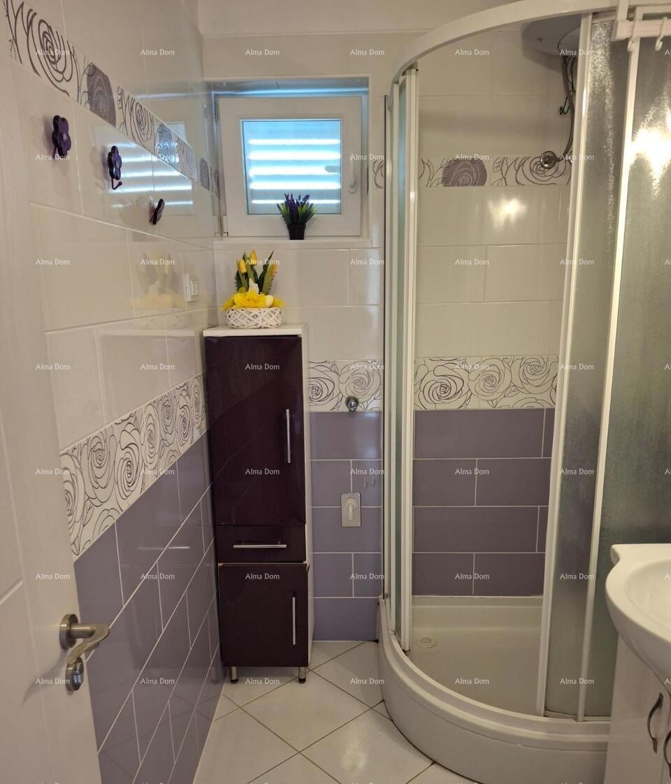 Casa con vista mare a Ravni