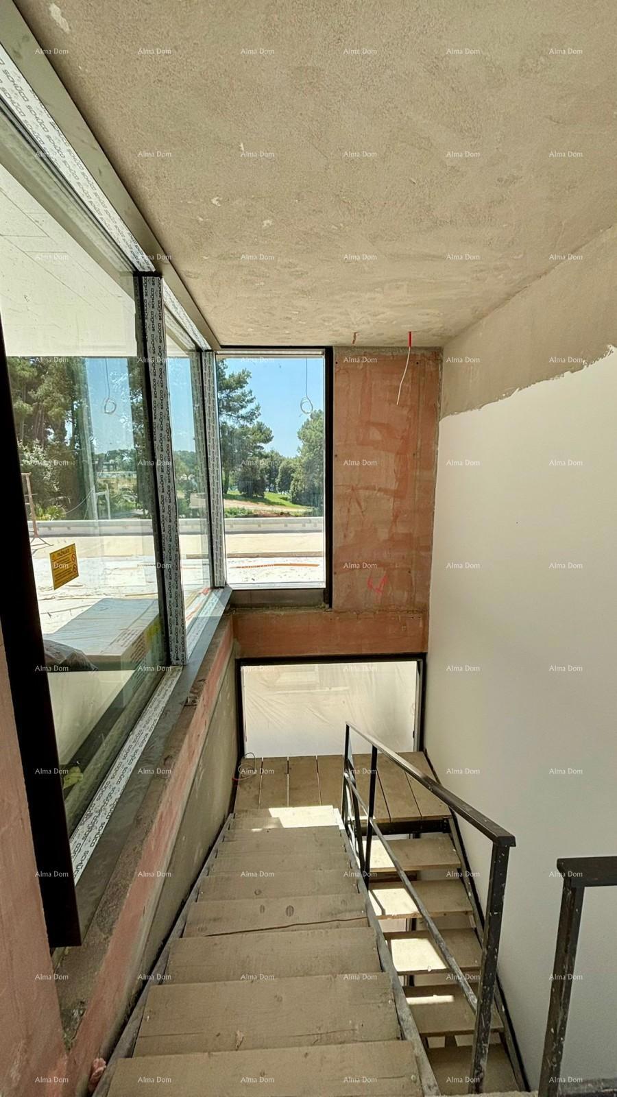 Villa moderna in vendita a Rovigno