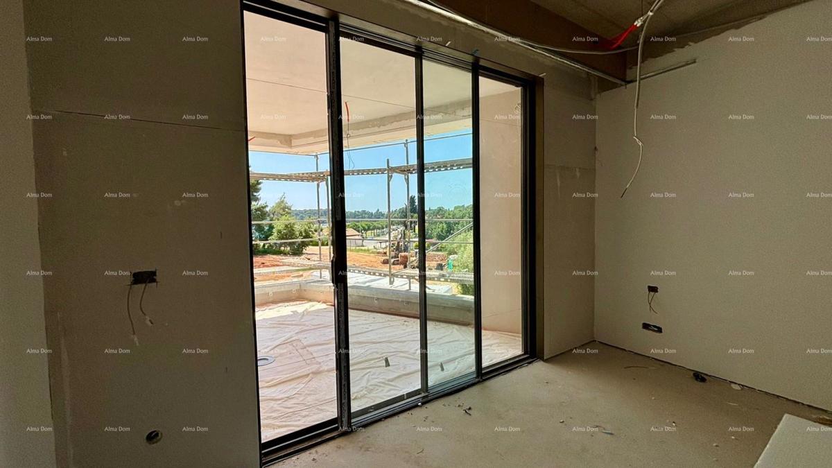 Villa moderna in vendita a Rovigno