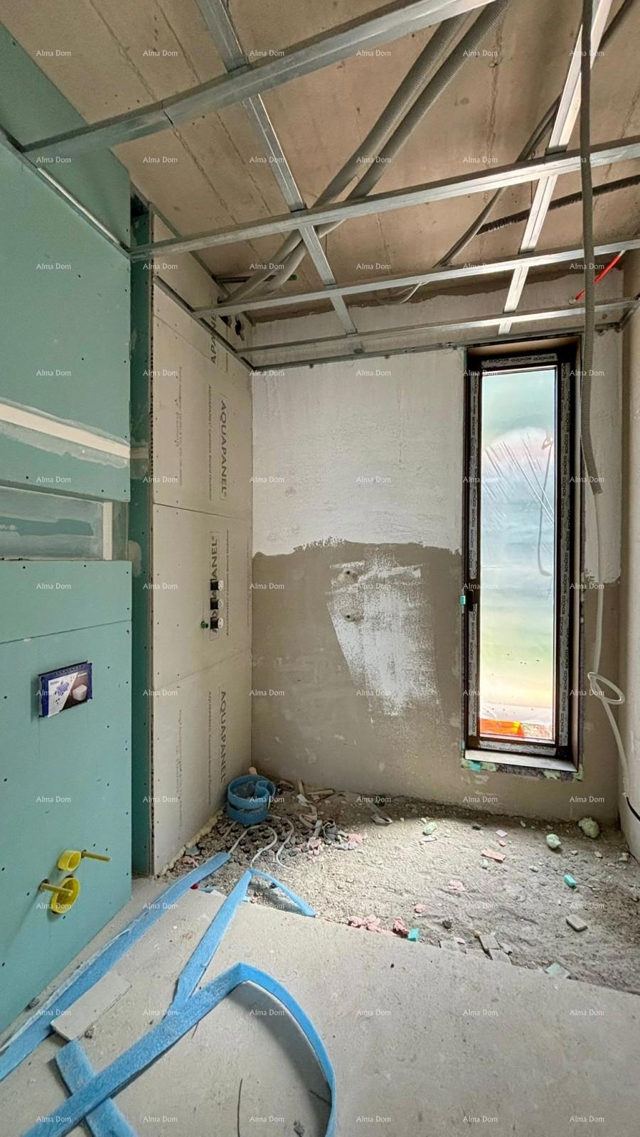 Villa moderna in vendita a Rovigno