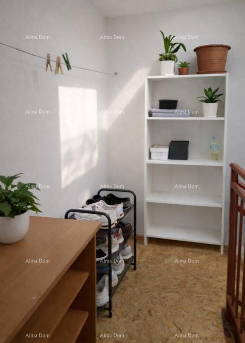 Rovigno – immobile con due appartamenti con vista mare e posto auto