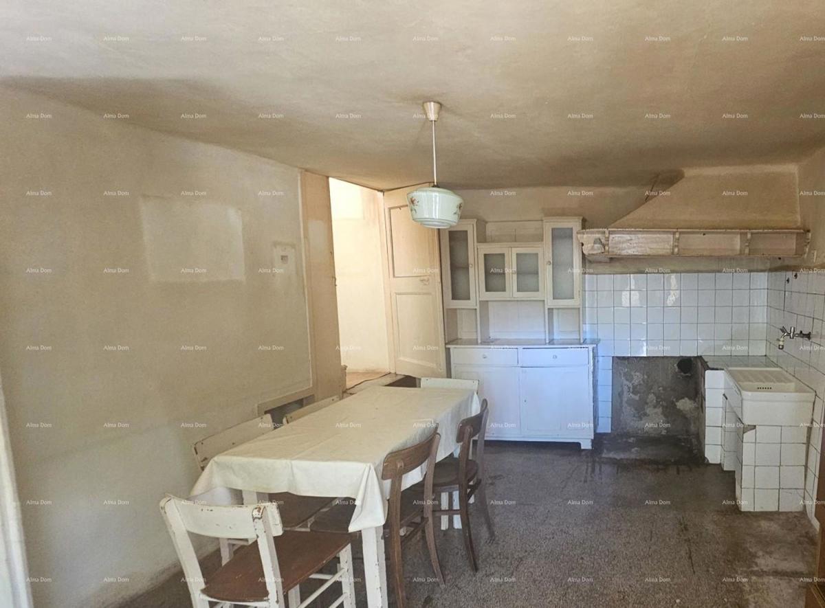 Istriana casa in pietra da ristrutturare