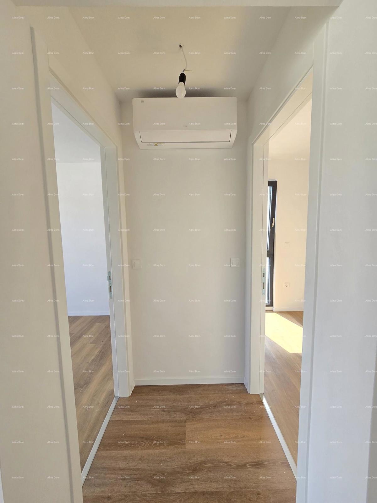 Nuova costruzione! Medulin! Vendita. Due nuovi edifici, 200 metri dal mare. Vicinanza diretta all'hotel Medulin.