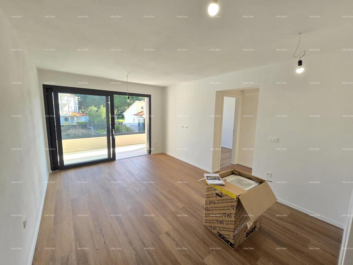 Nuova costruzione! Medulin! Vendita. Due nuovi edifici, 200 metri dal mare. Vicinanza diretta all'hotel Medulin.