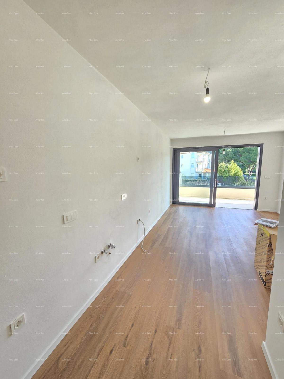 Nuova costruzione! Medulin! Vendita. Due nuovi edifici, 200 metri dal mare. Vicinanza diretta all'hotel Medulin.