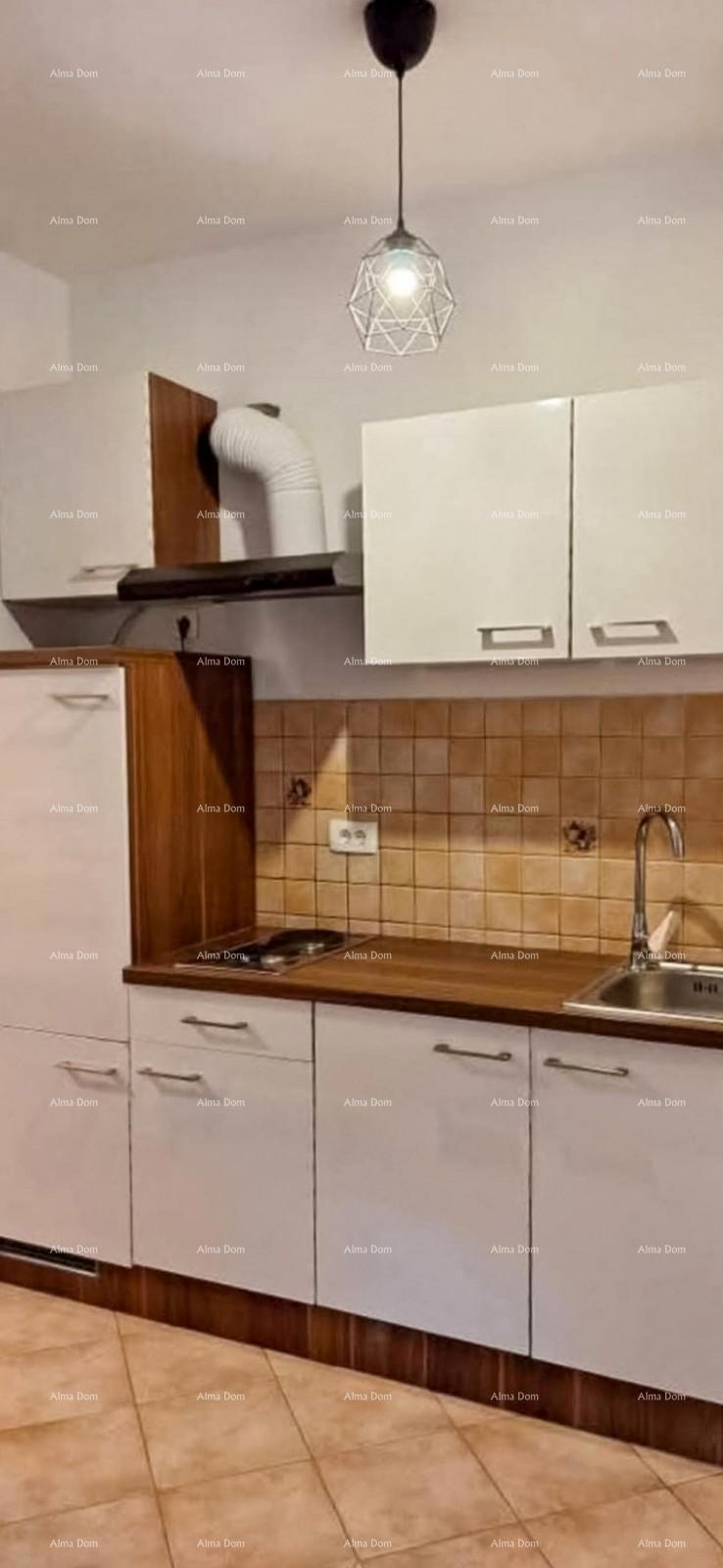 Rovinj, appartamento in posizione tranquilla.