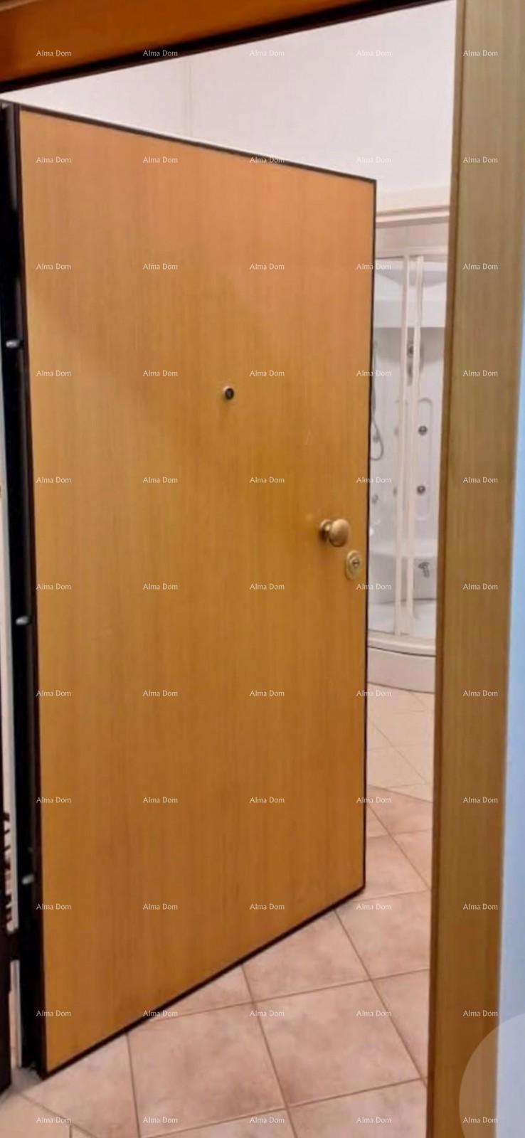 Rovinj, appartamento in posizione tranquilla.