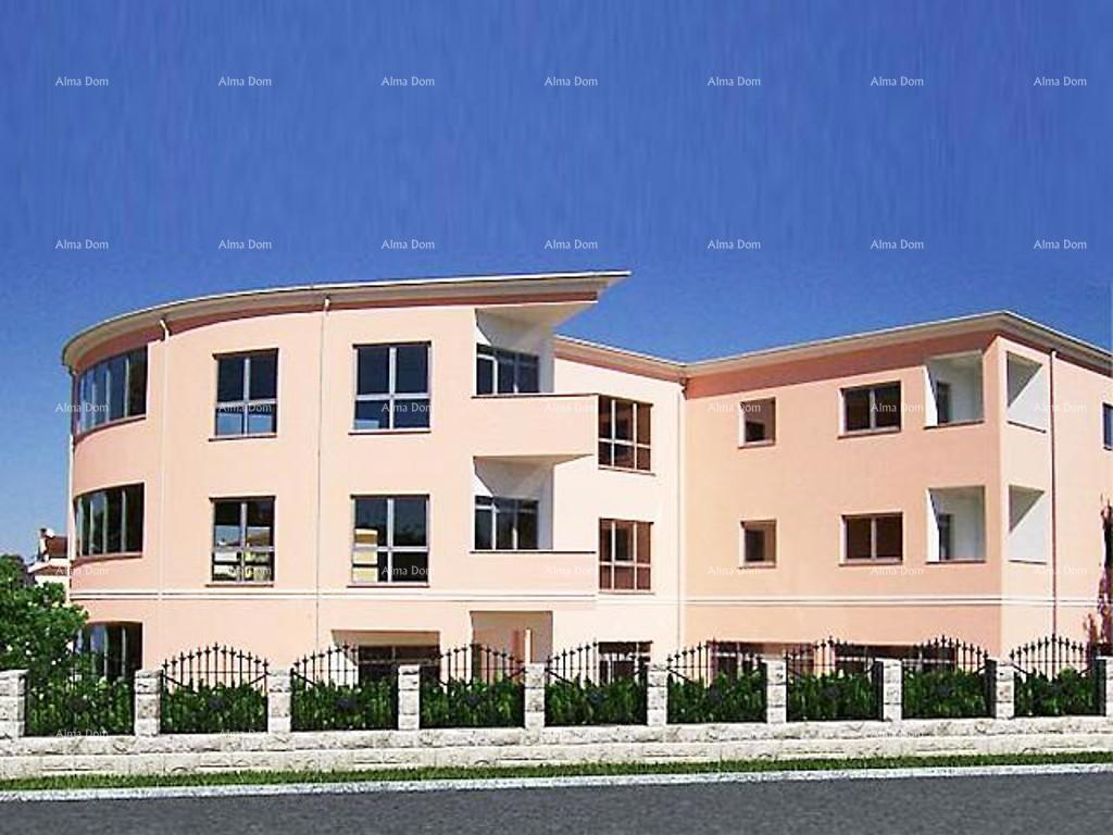 Rovigno – Edificio commerciale nella zona industriale, 1476 m² + terreno 1683 m²