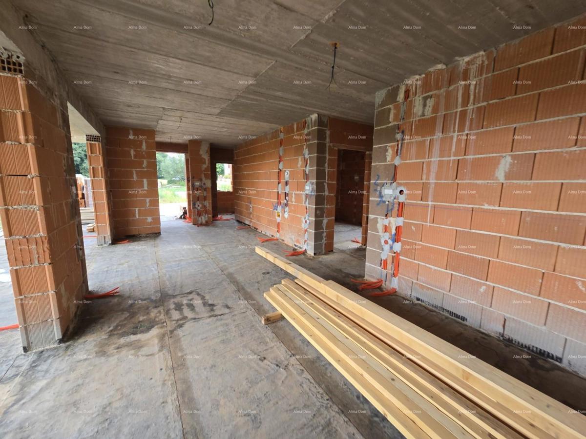 In vendita casa in costruzione – Muntić.