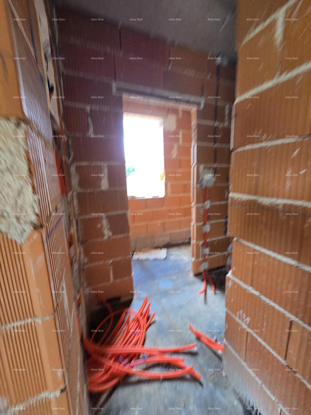 In vendita casa in costruzione – Muntić.