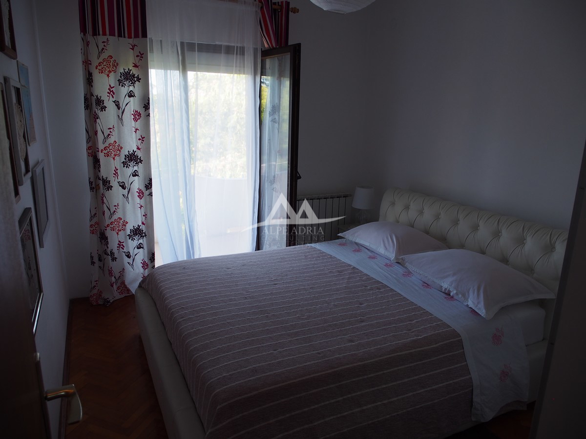 € 400.000 - CON IL PREZZO DI UN APPARTAMENTO ACQUISTI UNA CASA CON DUE APPARTAMENTI