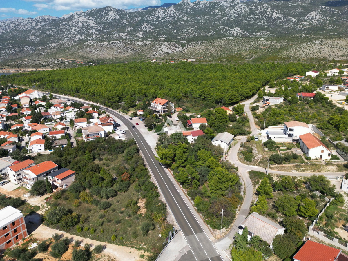 ROVANJSKA .- TERRENO EDIFICABILE 1360 M2 - € 170.000