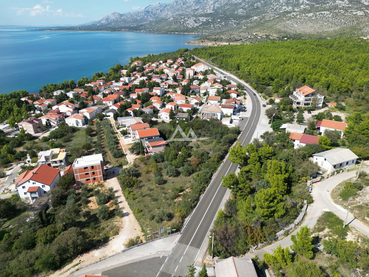 ROVANJSKA .- TERRENO EDIFICABILE 1360 M2 - € 170.000