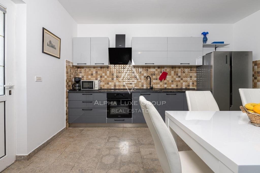 Istria, Labin - Residenza privata con piscina in vendita