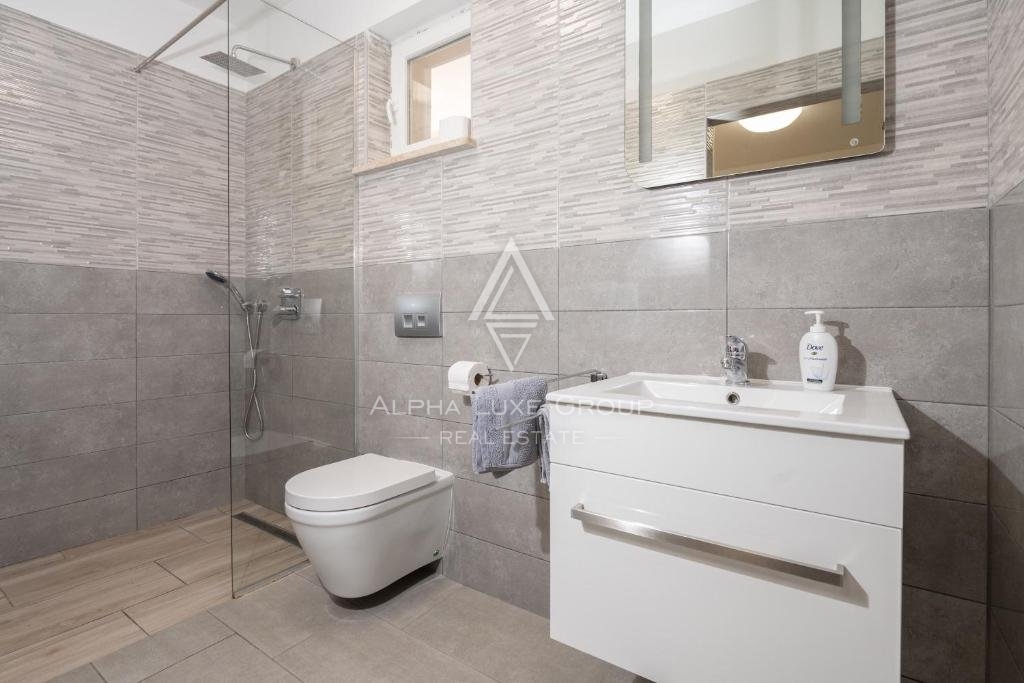 Istria, Labin - Residenza privata con piscina in vendita