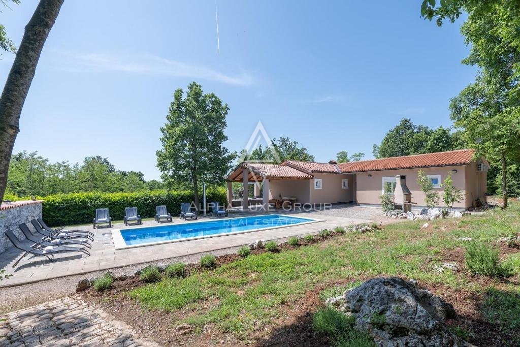 Istria, Labin - Residenza privata con piscina in vendita