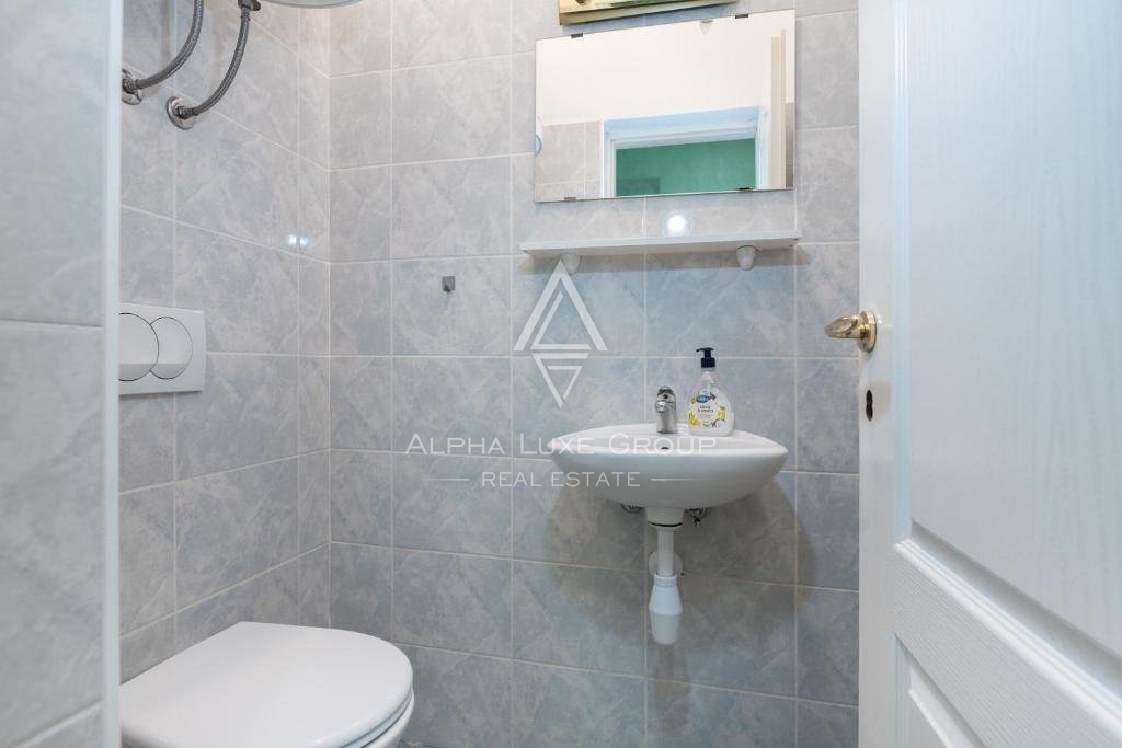 Istria, Labin - Residenza privata con piscina in vendita