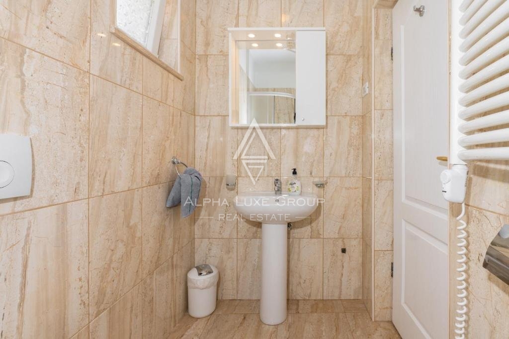 Istria, Labin - Residenza privata con piscina in vendita