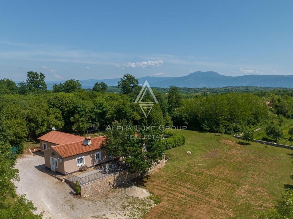 Istria, Labin - Residenza privata con piscina in vendita