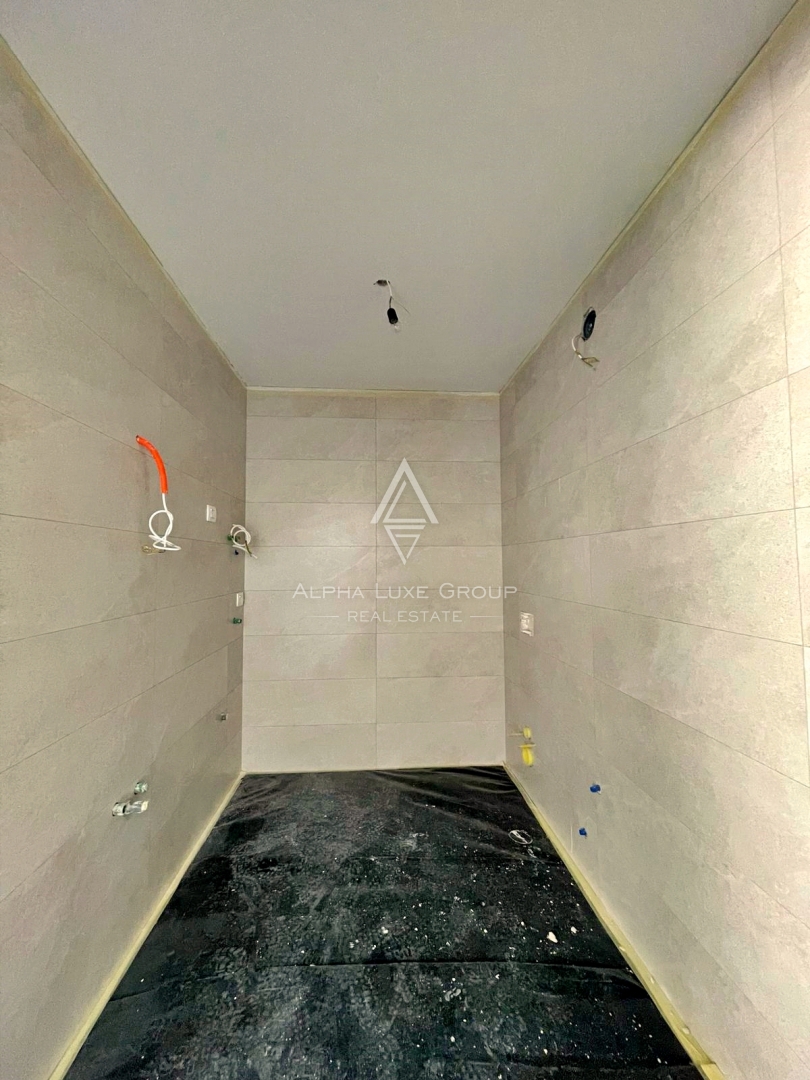 Novigrad, Istria – Appartamento moderno p. terra, giard.