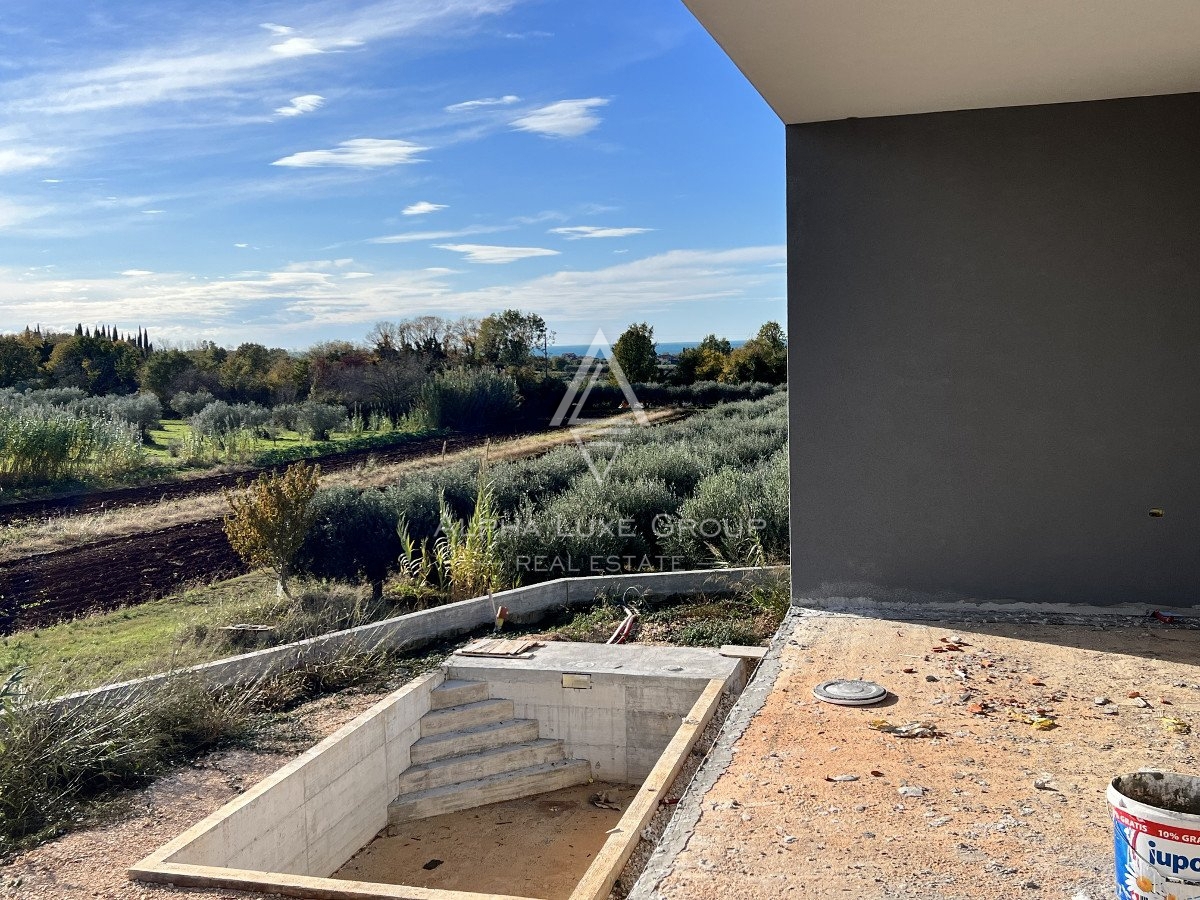 Novigrad, Istria – Appartamento moderno p. terra, giard.