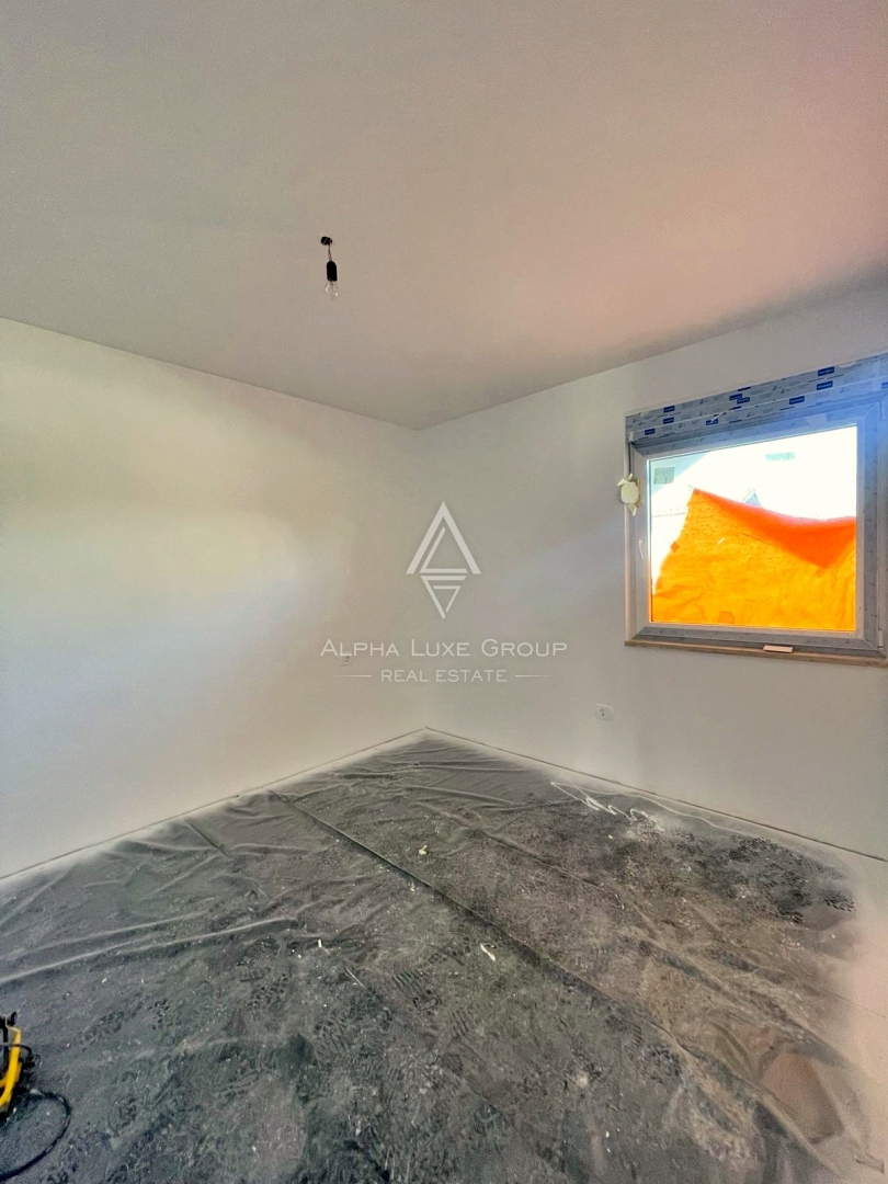 Novigrad, Istria – Appartamento moderno p. terra, giard.