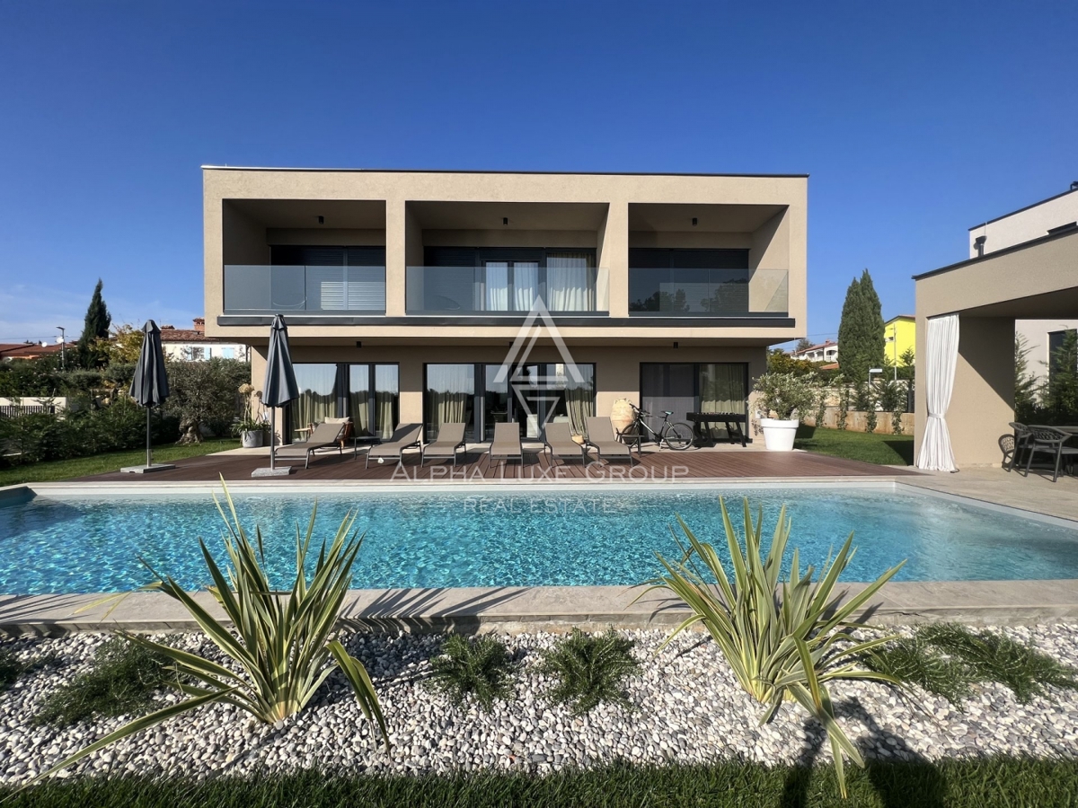 Poreč (7 km): Nuova casa in vendita vicino al mare!