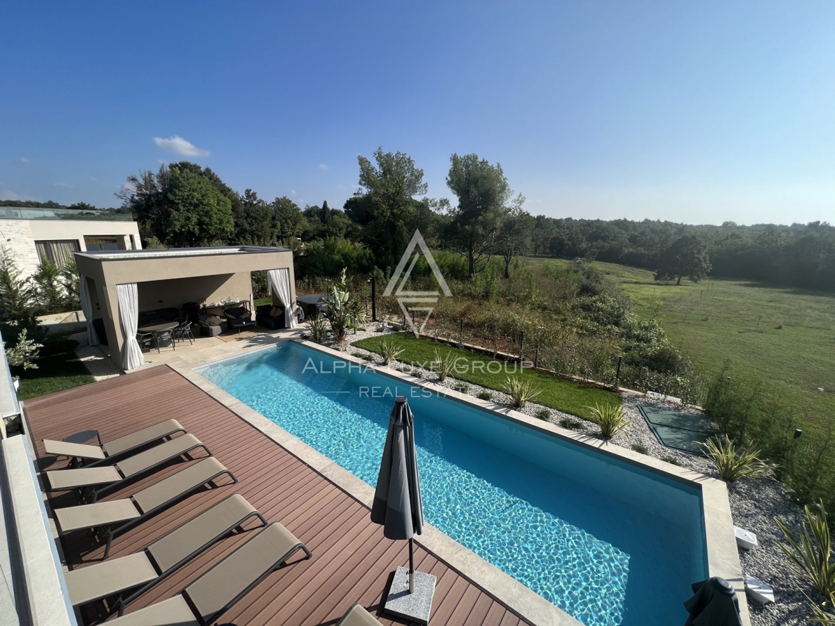 Poreč (7 km): Nuova casa in vendita vicino al mare!