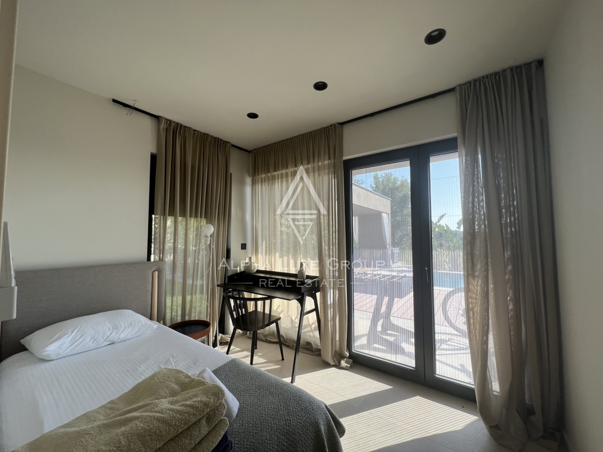 Poreč (7 km): Nuova casa in vendita vicino al mare!