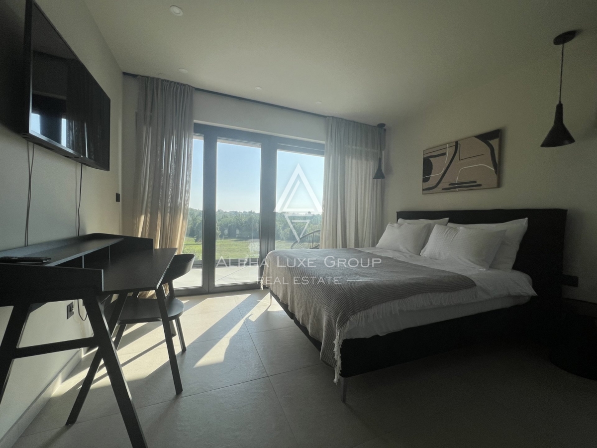 Poreč (7 km): Nuova casa in vendita vicino al mare!