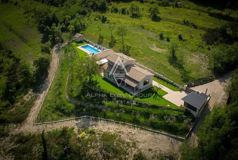 Istria, Grožnjan, Villa di lusso isolata con vista panoramica