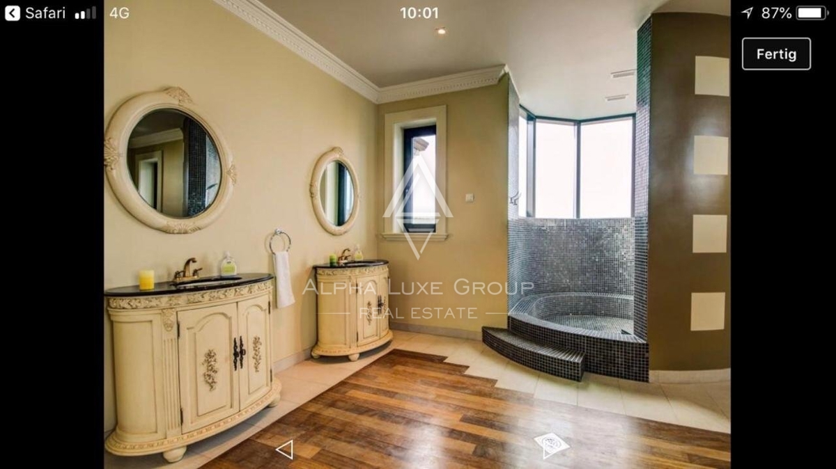 Villa esclusiva su un bellissimo giardino a 300 m dal mare, Medolino ISTRIA