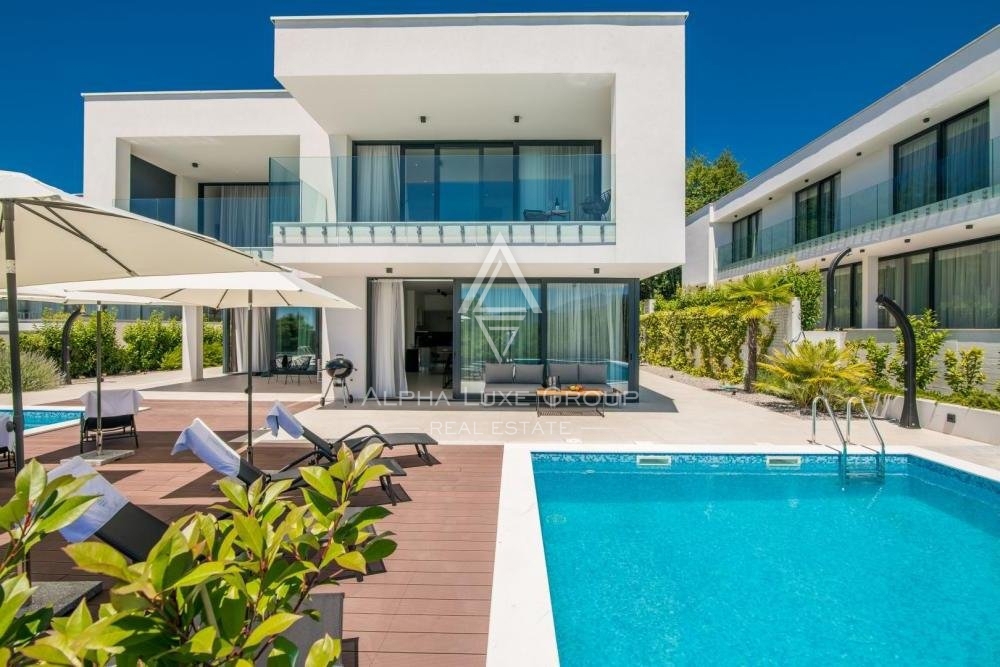 Villa bifamiliare con vista panoramica sul mare, Istria, Opatija