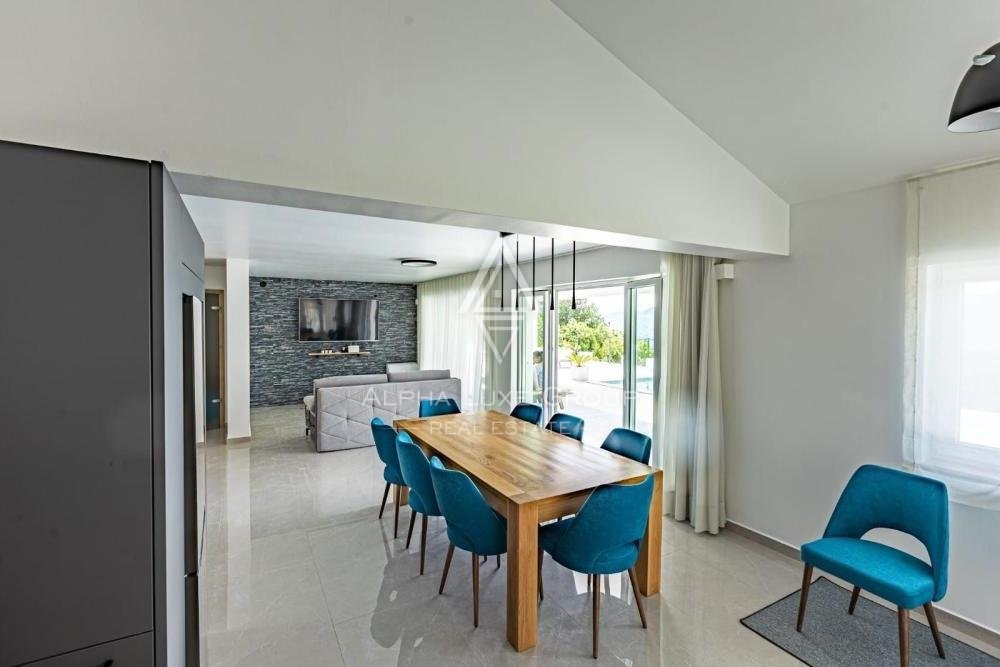 Villa indipendente con piscina, Istria, Labin