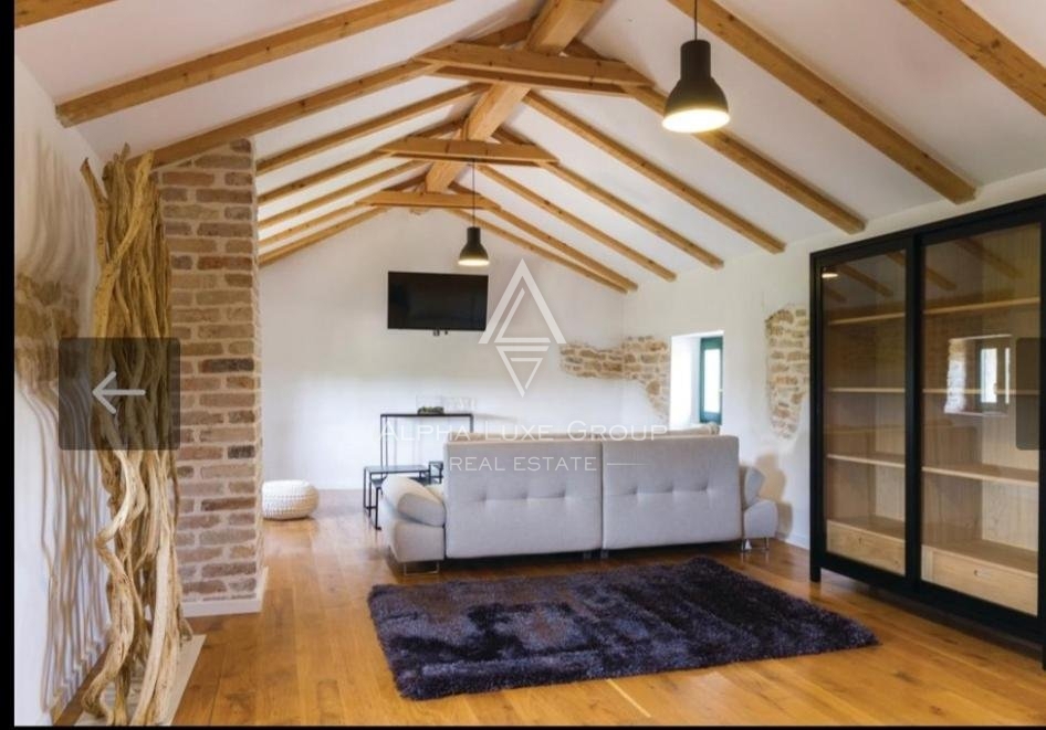 Villa in pietra ristrutturata con piscina, Istria, Barban