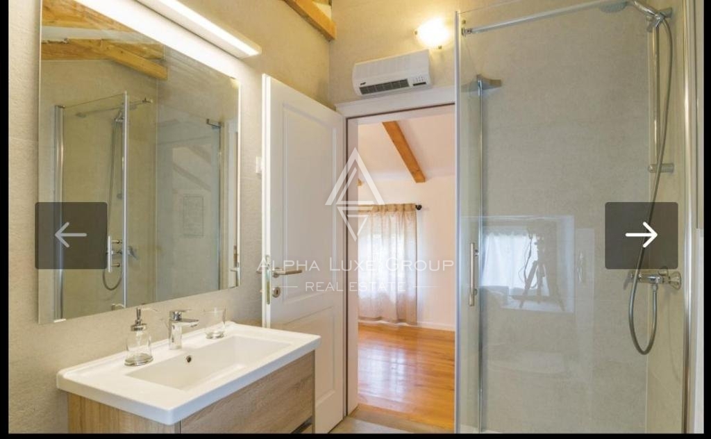 Villa in pietra ristrutturata con piscina, Istria, Barban