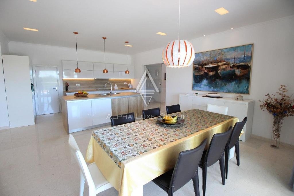 Bella villa con ampio giardino e piscina, Istria, Parenzo