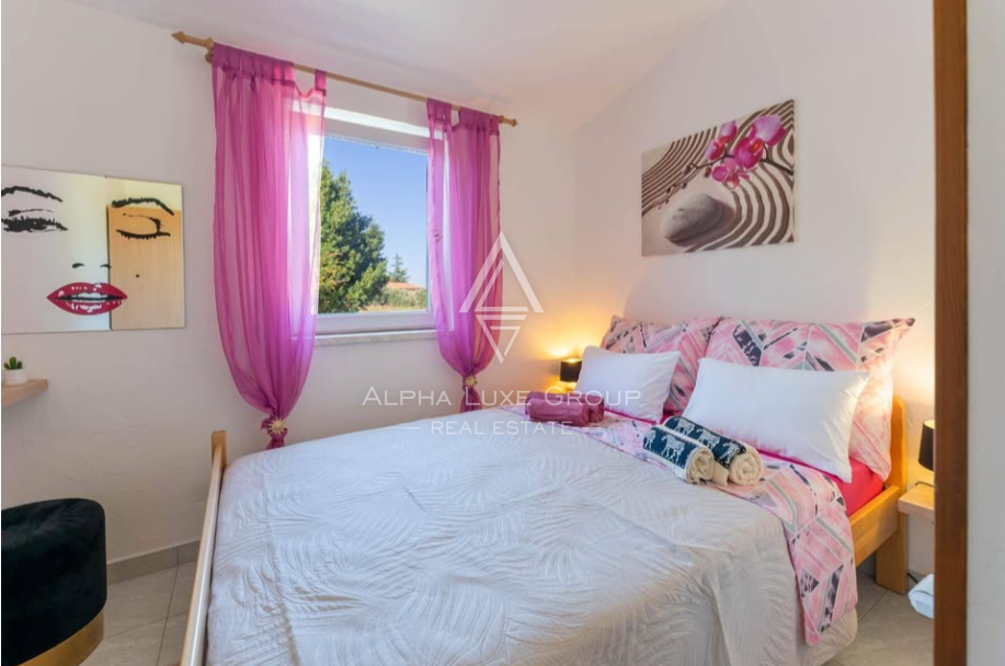 Istria, Splendida casa con 2 appartamenti e vista mare