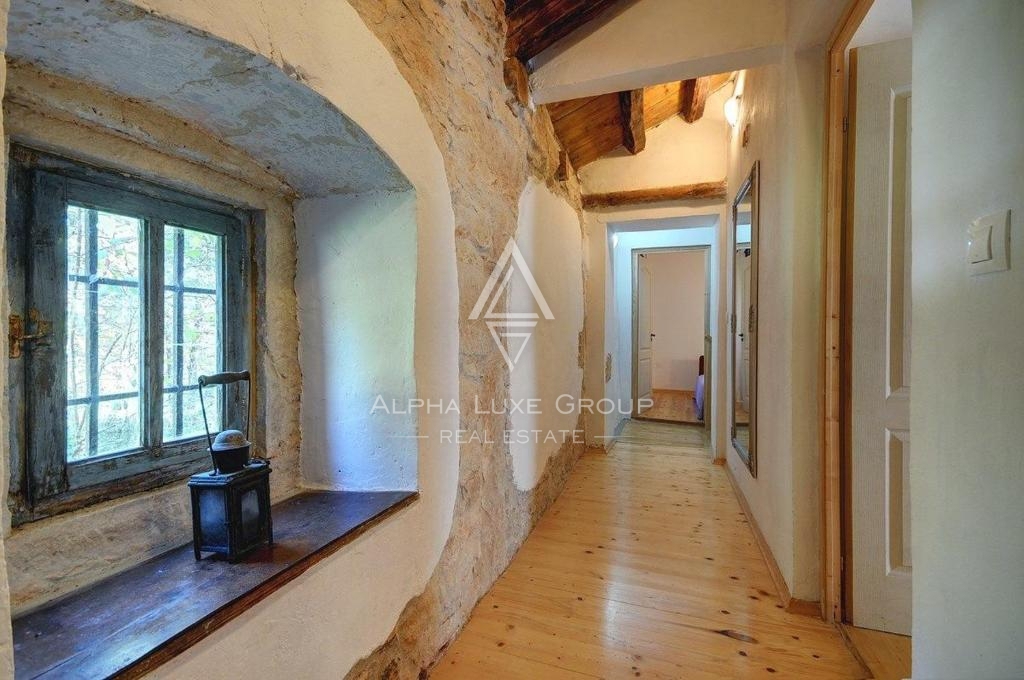 Gračišće, Istria – Bella casa in pietra con piscina