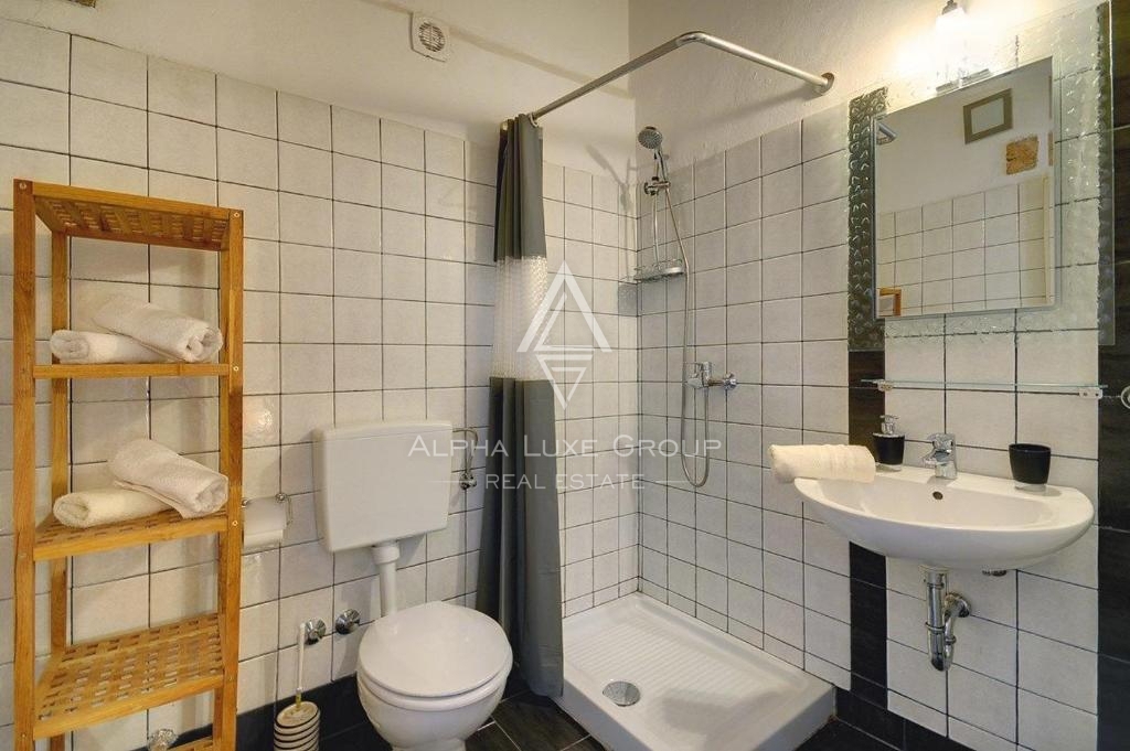 Gračišće, Istria – Bella casa in pietra con piscina