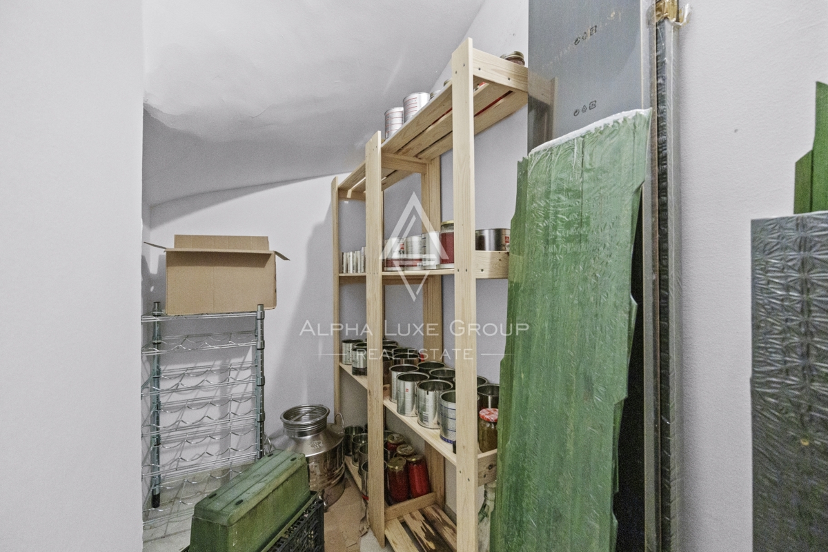 Brtonigla, Istria – Affascinante villa in pietra vista mare