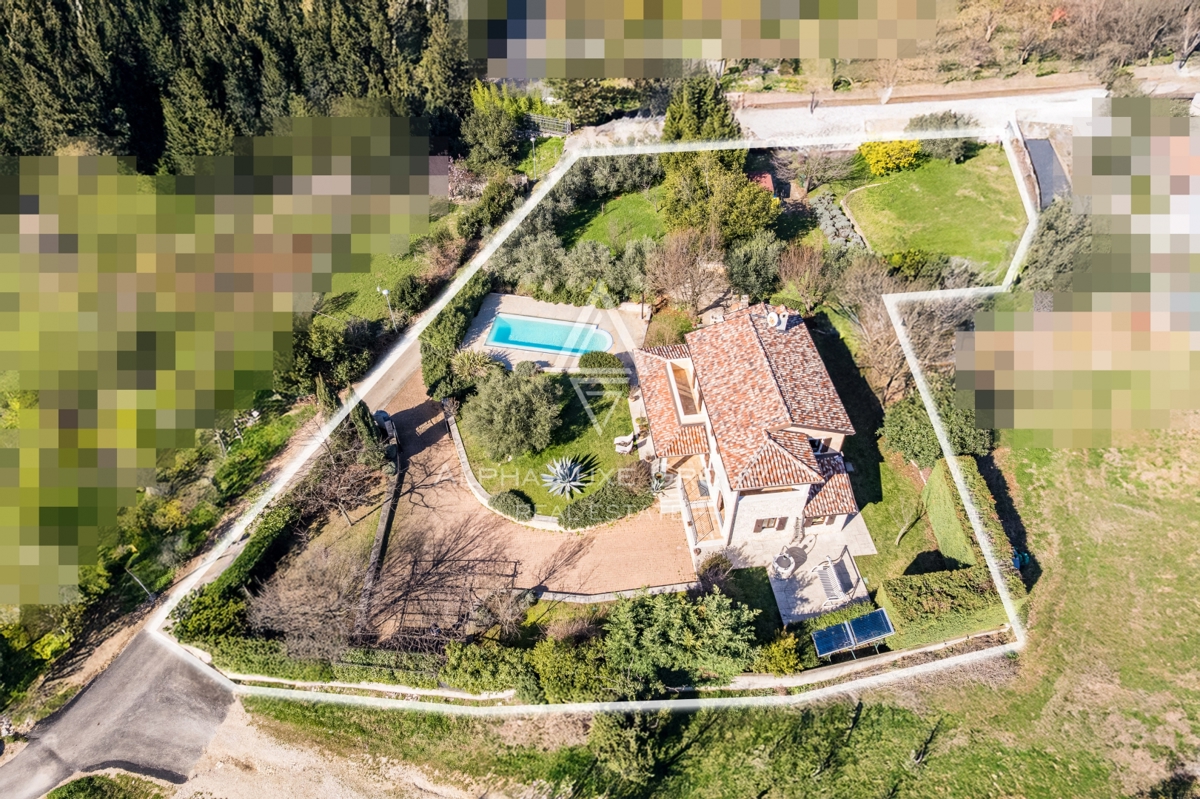 Brtonigla, Istria – Affascinante villa in pietra vista mare