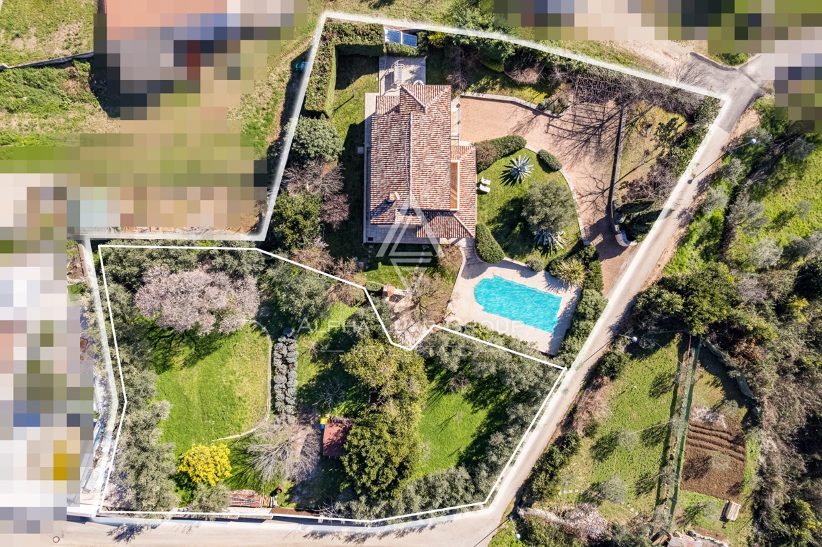 Brtonigla, Istria – Affascinante villa in pietra vista mare