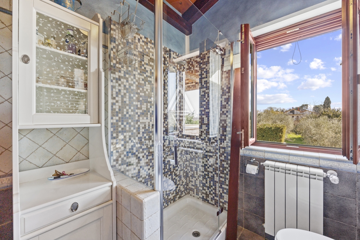 Brtonigla, Istria – Affascinante villa in pietra vista mare