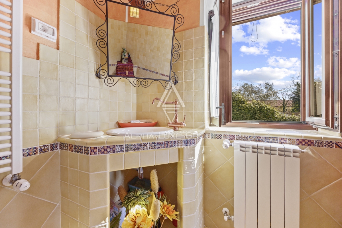 Brtonigla, Istria – Affascinante villa in pietra vista mare