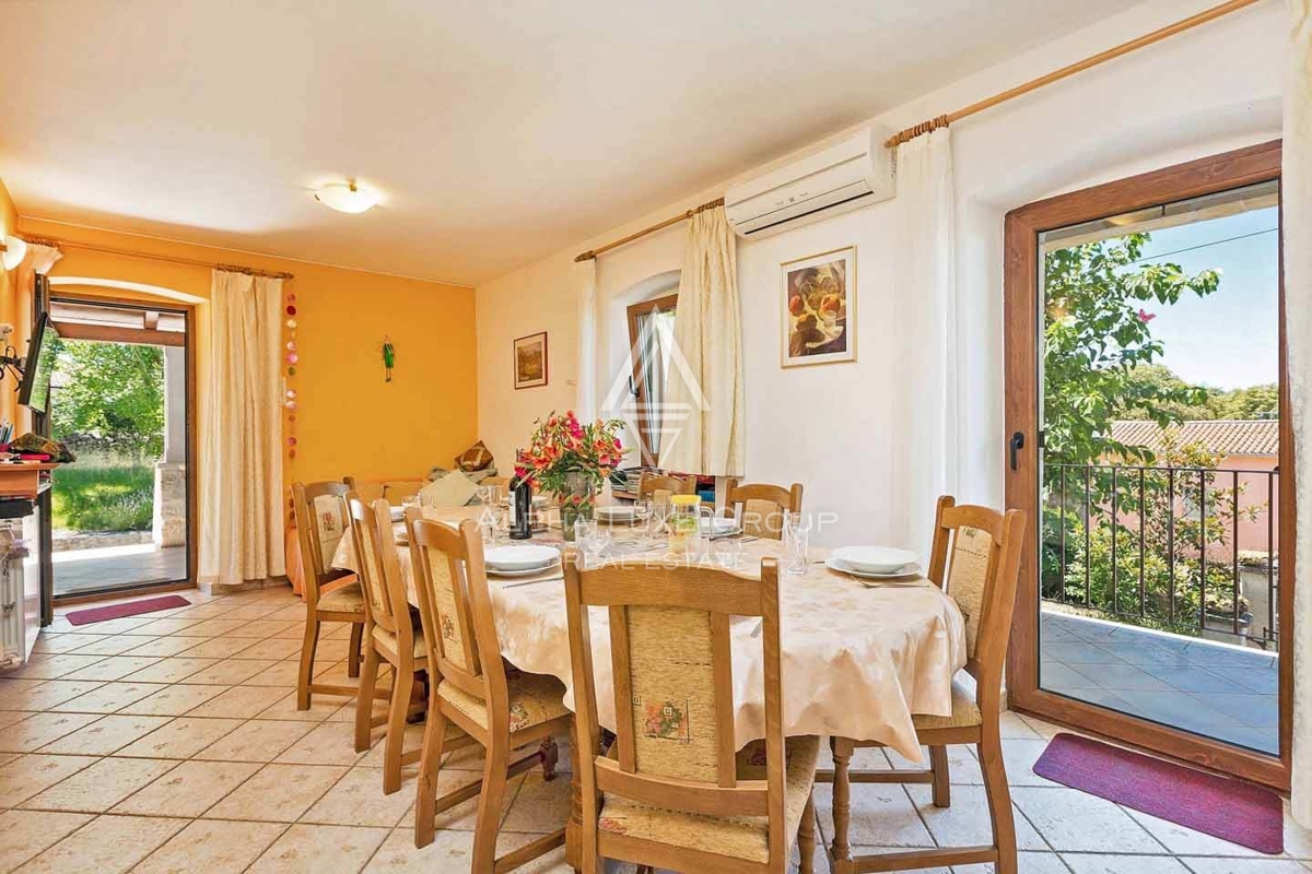 Visignano, Istria – Casa in pietra ristrutturata