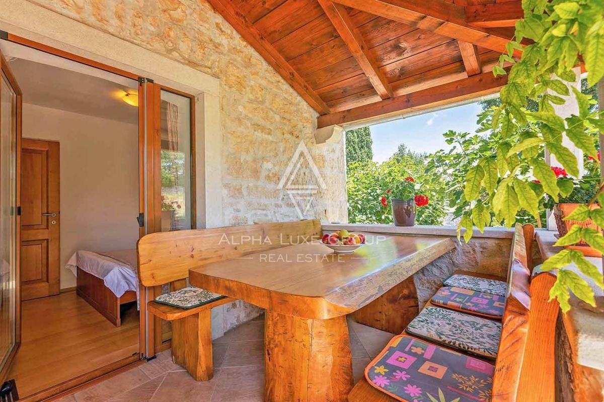 Visignano, Istria – Casa in pietra ristrutturata