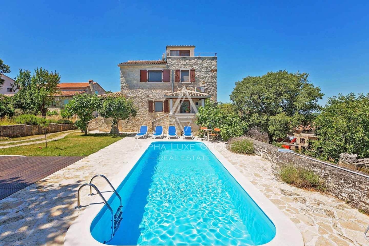 Visignano, Istria – Casa in pietra ristrutturata