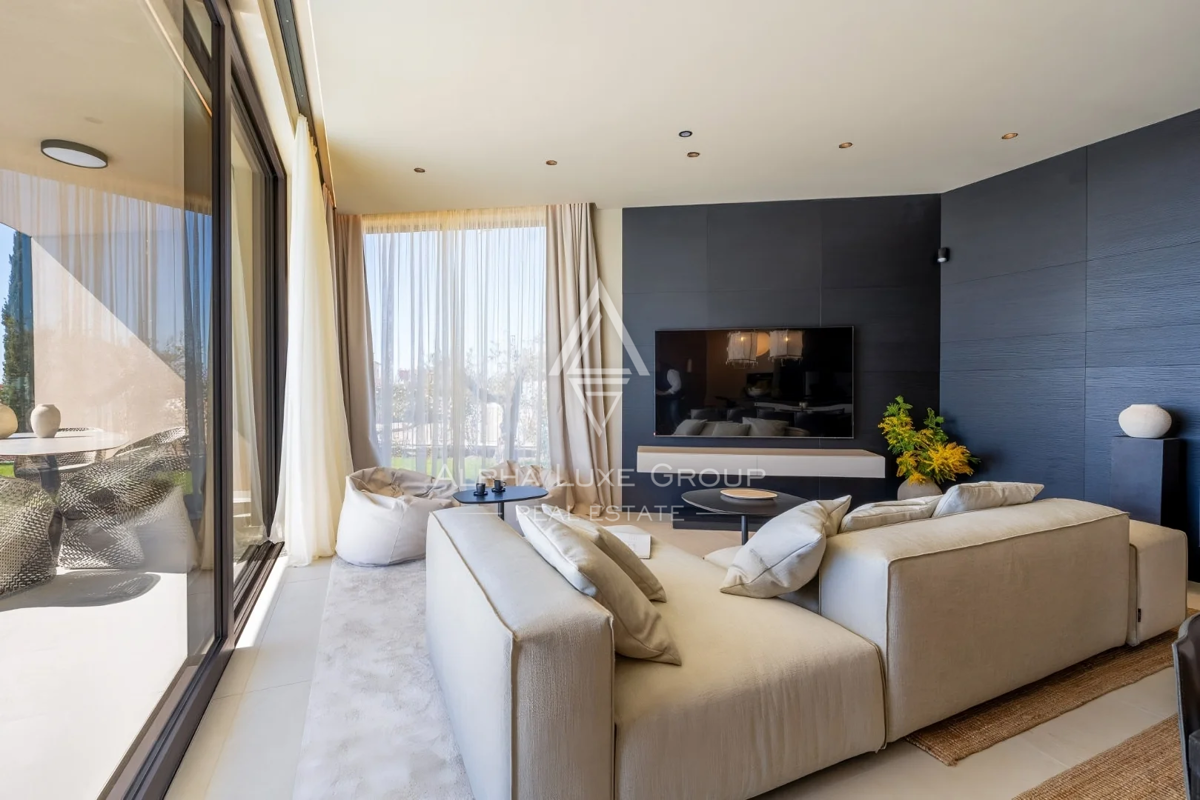 Istria, Poreč: Villa di lusso al bordo del villaggio