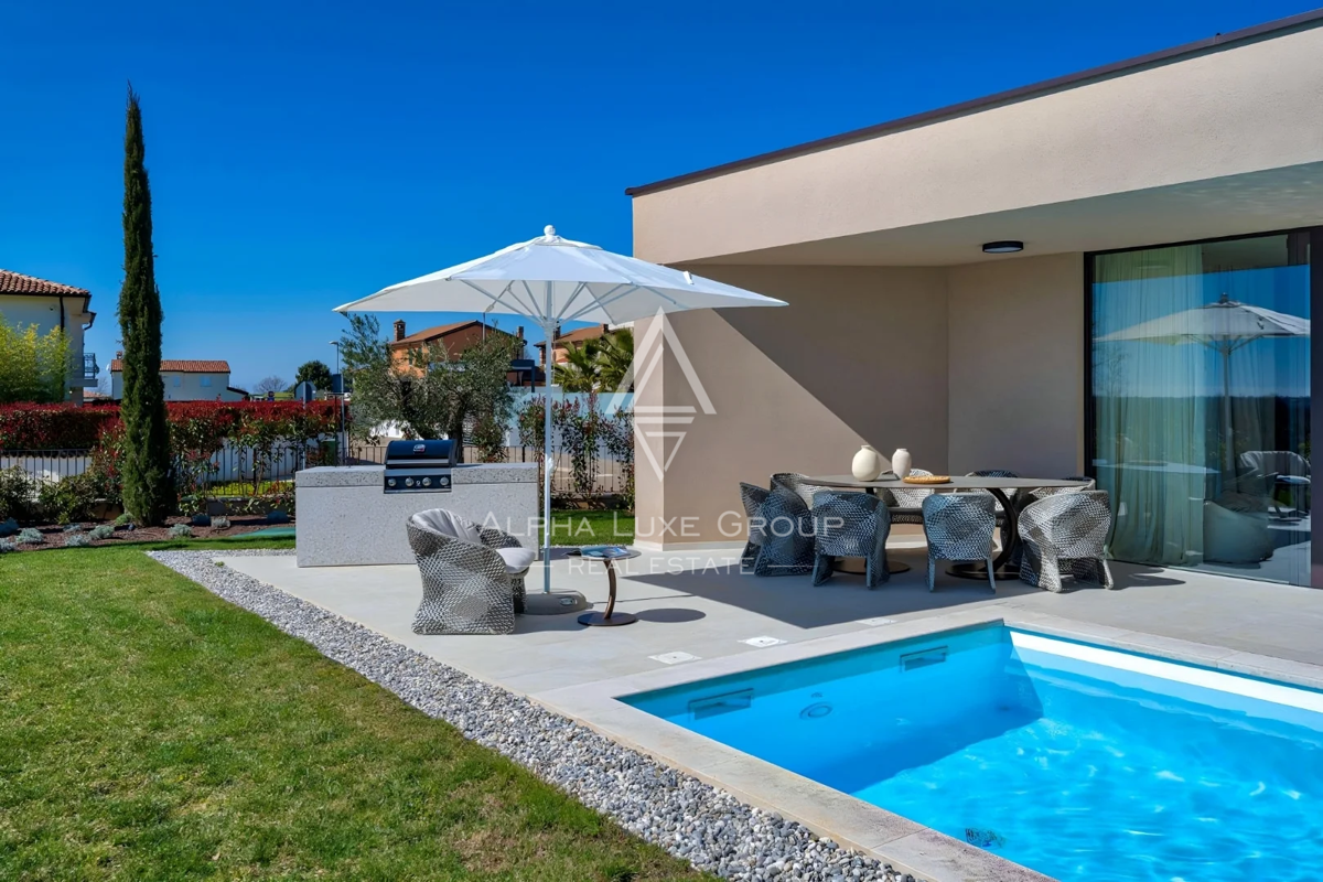 Istria, Poreč: Villa di lusso al bordo del villaggio